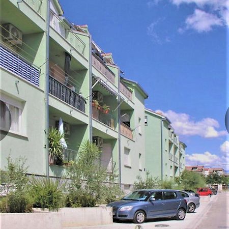 Apartman Scotti Kaštela Eksteriør bilde