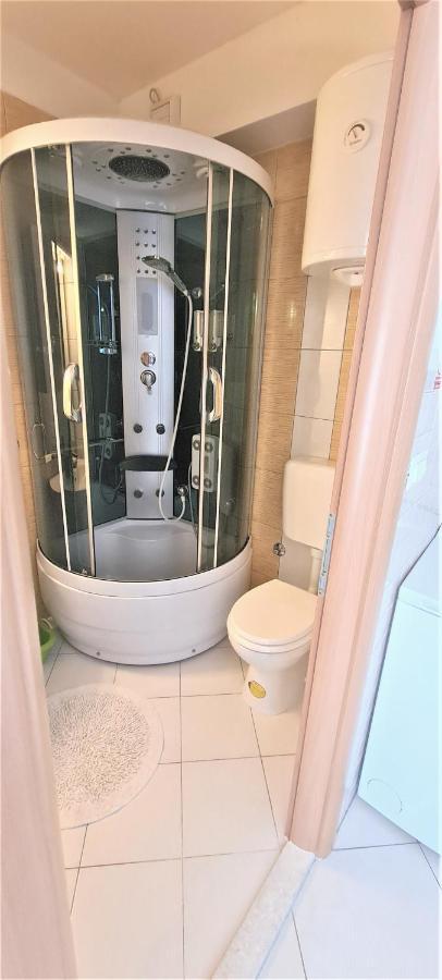 Apartman Scotti Kaštela Eksteriør bilde