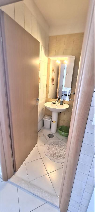 Apartman Scotti Kaštela Eksteriør bilde