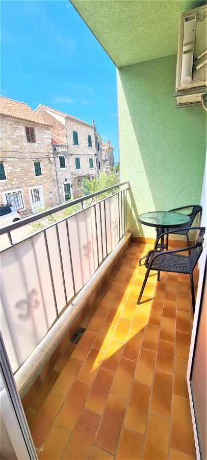 Apartman Scotti Kaštela Eksteriør bilde