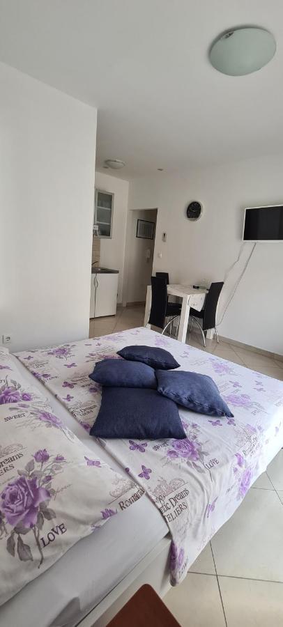 Apartman Scotti Kaštela Eksteriør bilde